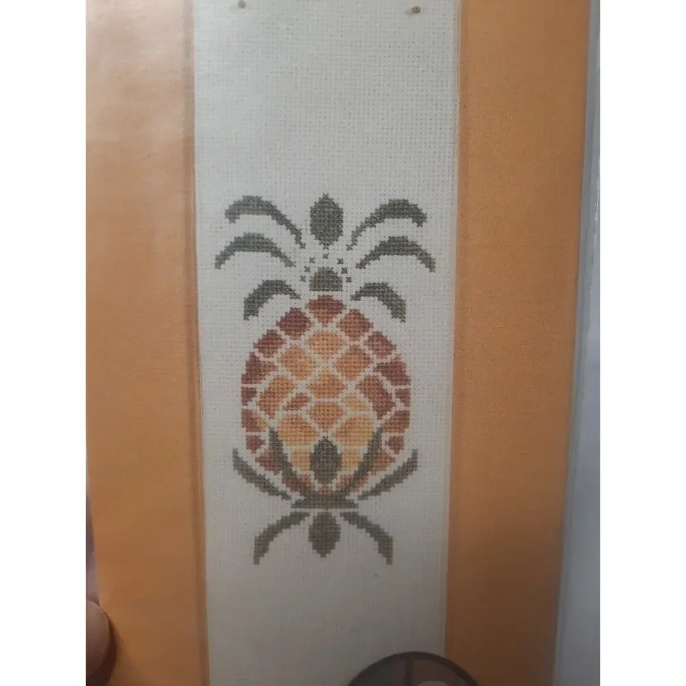 Fond Memories Counted Cross Stitch Door Shield Kit Stenciled Pineapple